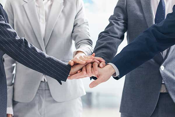 职场面试如何正确地向HR介绍自己？