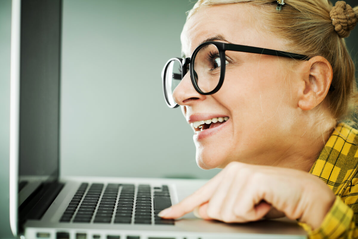 亚马逊FBA标签贴在什么位置，要注意什么？