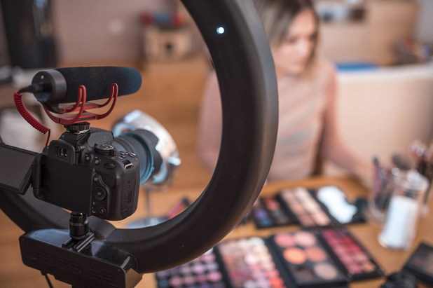 如何从零开始做直播(想做直播不知道怎么入手)